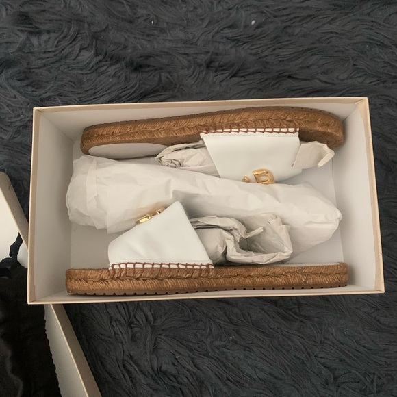 Dolce and Gabbana embellished leather slides size 41 - Picture 7 of 16